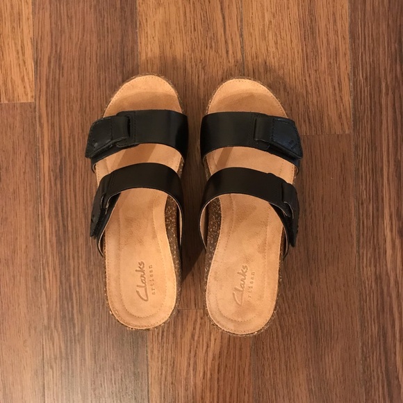 Brand new Clarks sandals - Picture 4 of 10